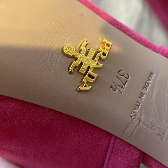 Prada peonia suede sling back peep toe high heels. - Picture 6 of 8